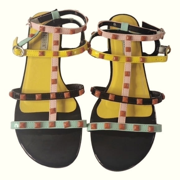 Cape Robbin Alexa-1 Studded Detailing Dual Buckle Patent Leather Sandals Sz 8 - Picture 1 of 7